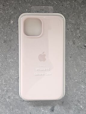 Genuine Apple iPhone 15 Silicone Case Pink OEM Authentic Apple